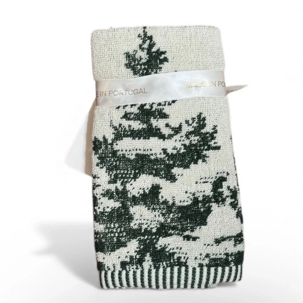 Bianca 2 Pc Fingertip Towels Christmas Tree Holiday Cotton 11x18” Made Portugal